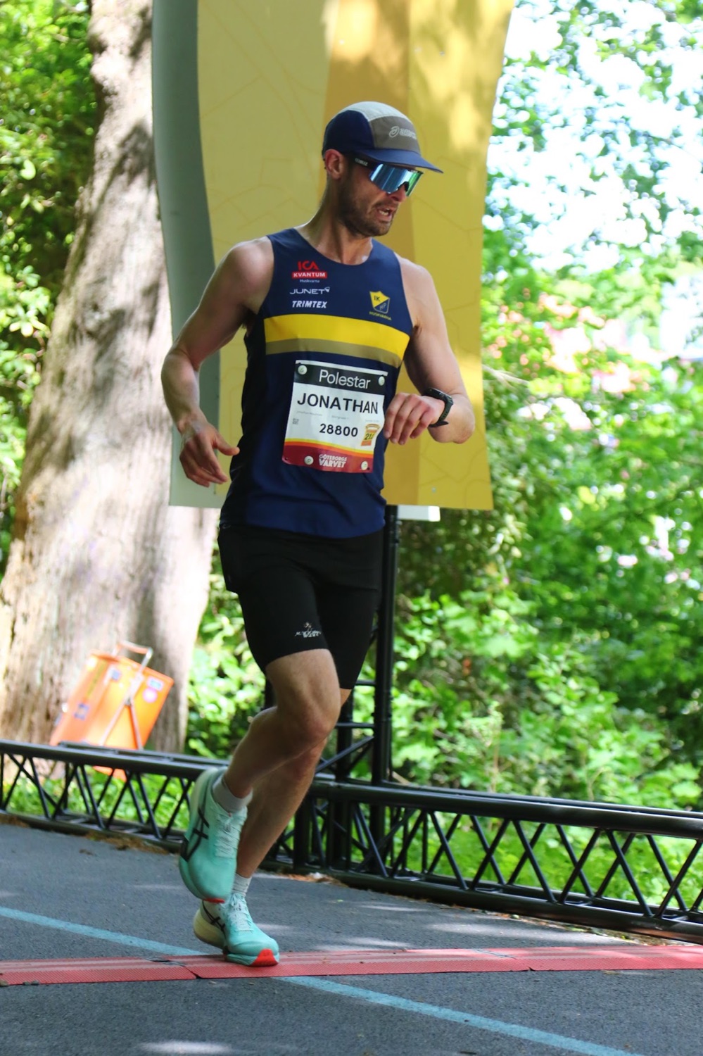 Jonathan i IKHP Huskvarnas linne under Göteborgsvarvet